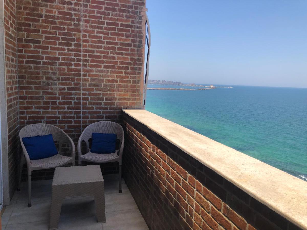Bahamas Beachfront Break Apartament Alexandria